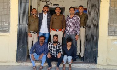 थाना बिलपांक पुलिस ने  1 लाख कीमती अवैध मादक पदार्थ  54 ग्राम एमडीएमए की तस्करी करते 3 लोगो को किया गिरफ्तार, घटना में प्रयुक्त एक स्विफ्ट कार कीमती करीबन सात लाख रुपये की जप्त