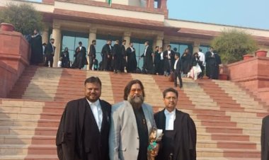 नए वक्फ (संशोधित) अधिनियम 2025 के खिलाफ सुप्रीम कोर्ट में दायर 70 याचिकाओं, इनमें एक याचिका सैय्यद शाह सिब्तेन हैदर मियां ज़ैदी बरकाती ने भी लगाई, कहा हमे संविधान पर पूरा यकीन है, इंशाल्लाह वक्फ अमानत महफूज रहेगी