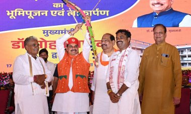 नर्मदा का पानी रतलाम के साथ ग्रामीण अंचल तक ले जाने के लिए 113 करोड़ दिए जायेंगे - मुख्यमंत्री डॉ यादव, रतलाम से खाचरोद तक परीक्षण के बाद 220 करोड़ से बनेगी फोरलेन