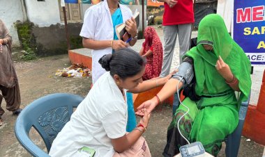 वाल्मीकि बस्ती आयोजित हुआ निशुल्क स्वास्थ शिविर, 150 लोगों ने लिया लाभ