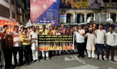 जहरीली कफ सिरप से मासूमों की मौत पर ब्लॉक कांग्रेस कमेटी जावरा ने निकाला शांति एवं कैंडल मार्च