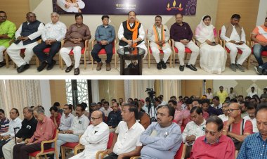 पत्रकार दीप मिलन समारोह : औद्योगिक विकास के साथ विकसित रतलाम की परिकल्पना होगी पूर्ण, मीडिया करे सकारात्मक सहयोग - कैबिनेट मंत्री चेतन्य काश्यप, चेतक ब्रिज होगा चौड़ा, ऑफिसर कॉलोनी से हरमाला रोड तक बनेगा सिटी फोरलेन