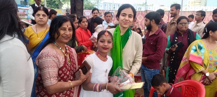 विश्व दिव्यांग दिवस पर रतलाम में जिला स्तरीय खेलकूद प्रतियोगिता का हुआ आयोजन, दिव्यांगों ने खेलकूद में दिखाया अपना हुनर, मिला सम्मान