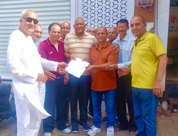 रतलाम स्टेट बैंक पेंशनर्स एसोसिएशन की बैठक संपन्न, वार्षिक सम्मेलन की तैयारियां शुरू, क्षेत्रीय प्रबंधक से मुलाकात की मांग