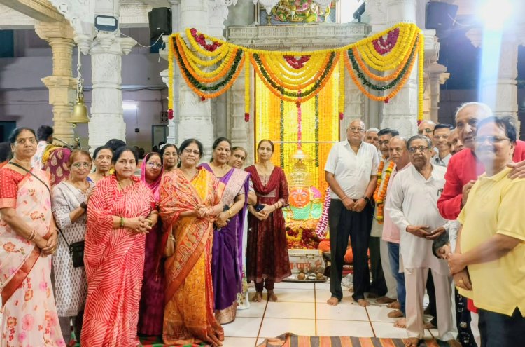बरबड़ हनुमान मंदिर में भारतीय स्टेट बैंक पेंशनर्स एसोसिएशन ने किया हनुमान चालीसा पाठ, सपरिवार लिया धर्मलाभ